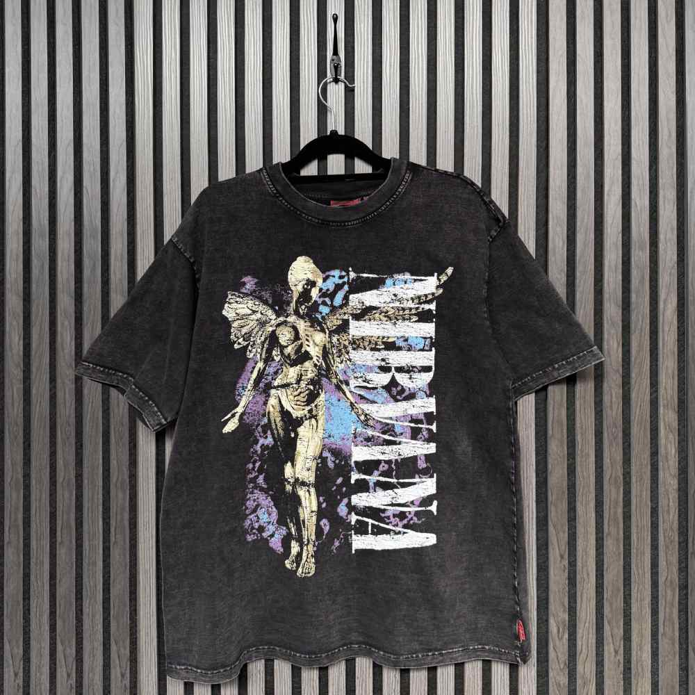 Nirvana - Unplugged In Utero Angel Wash Unisex Tshirt - Zwart